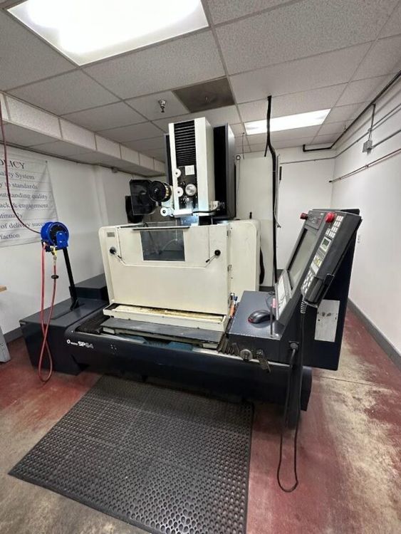 Makino SP64 EDM