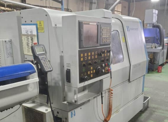 Hardinge GE Fanuc Series 18i-TB 6000 RPM Elite 51MS 2 Axis