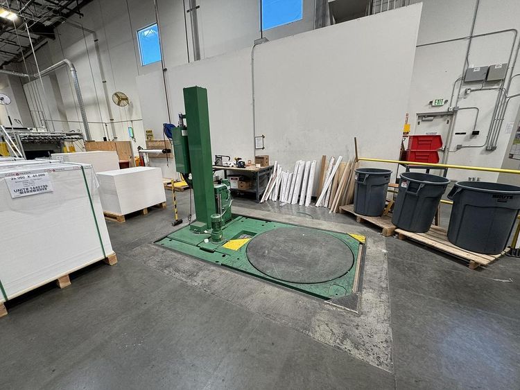 Highlight Industries Predator XS  Pallet Wrapper