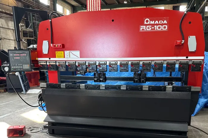 Amada RG 100 EX 110 tons