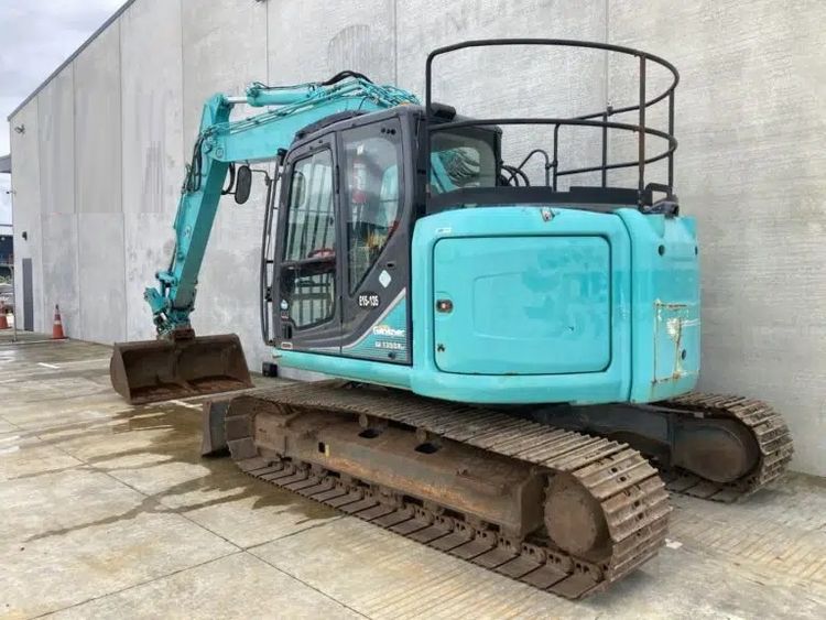 Kobelco SK135SRLC-3 Tracked Excavator