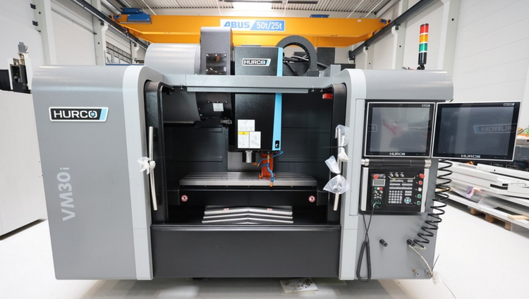 Hurco VM 30 i Plus  3 Axis