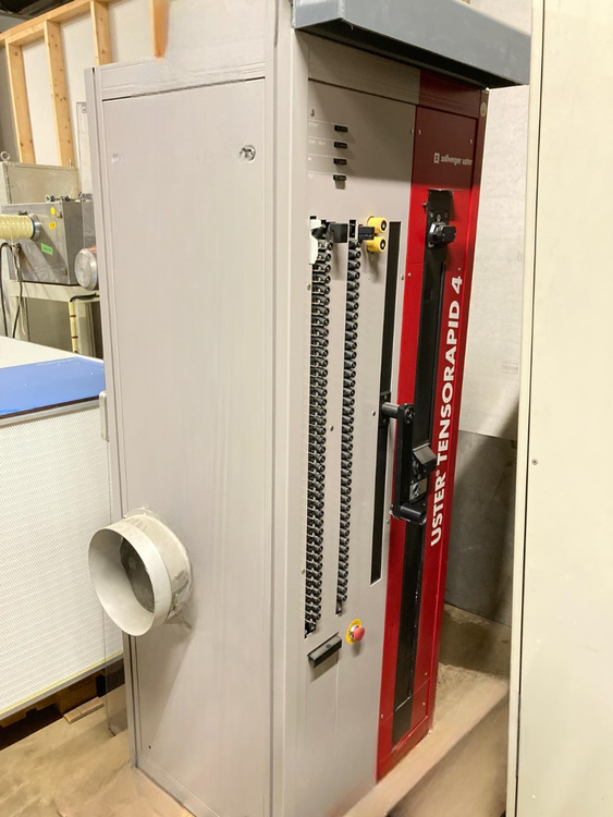 Uster UTR4 Yarn Testing