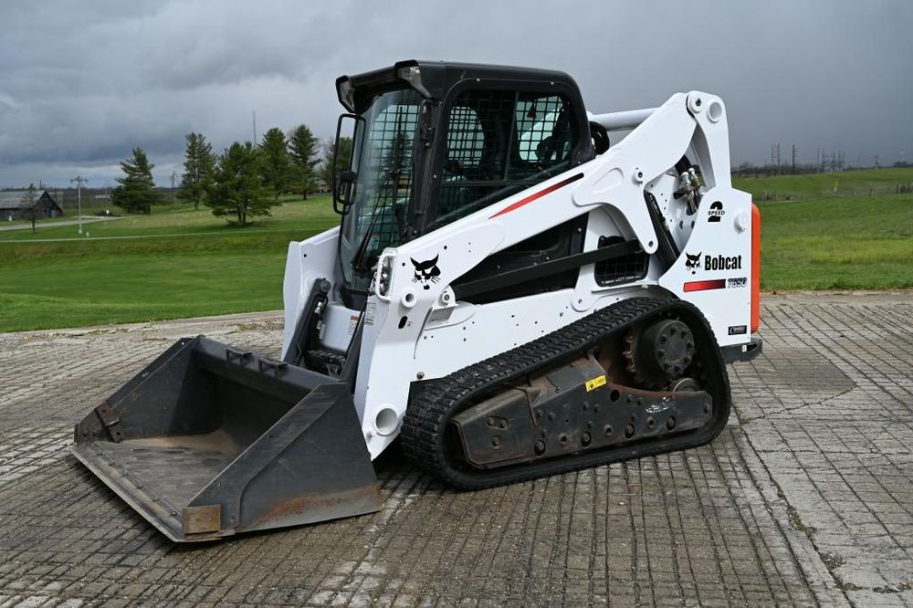 Bobcat T650 Skid Steer Loader