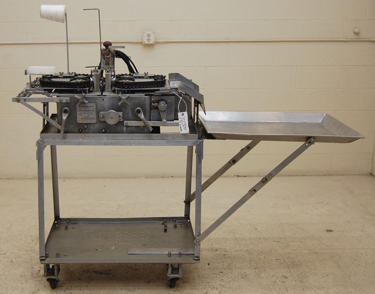 TY-LINKER 122ACL SAUSAGE LINKER