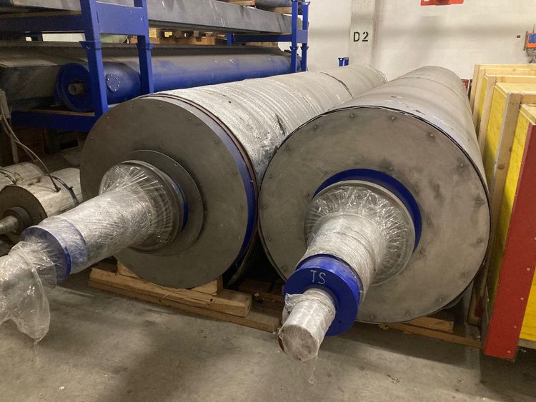 2 Voith 5900 mm Press roll