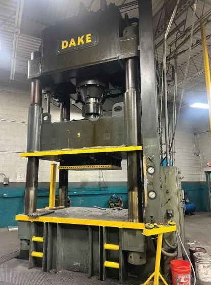 Dake 600 Ton 4 Post 600 T