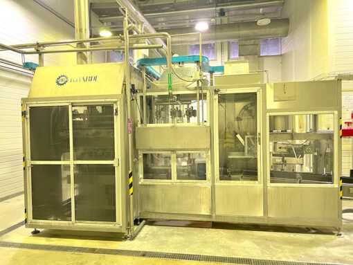 Water bottling line for big bottles