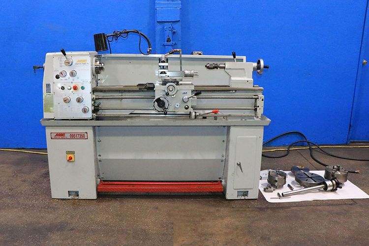 MSC Engine Lathe 2000 RPM MSC - Vectrax 09517350 13"