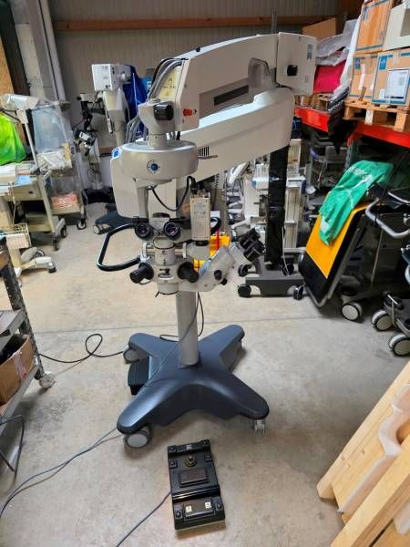 Carl Zeiss Visu 200 S88 Microscope
