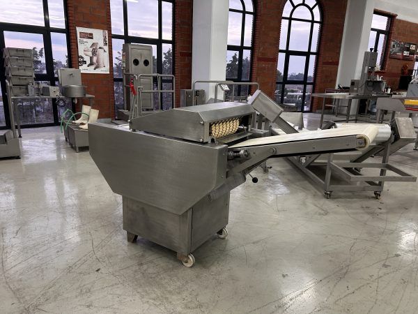 Maja VBA 505 Meat Skinning Machine