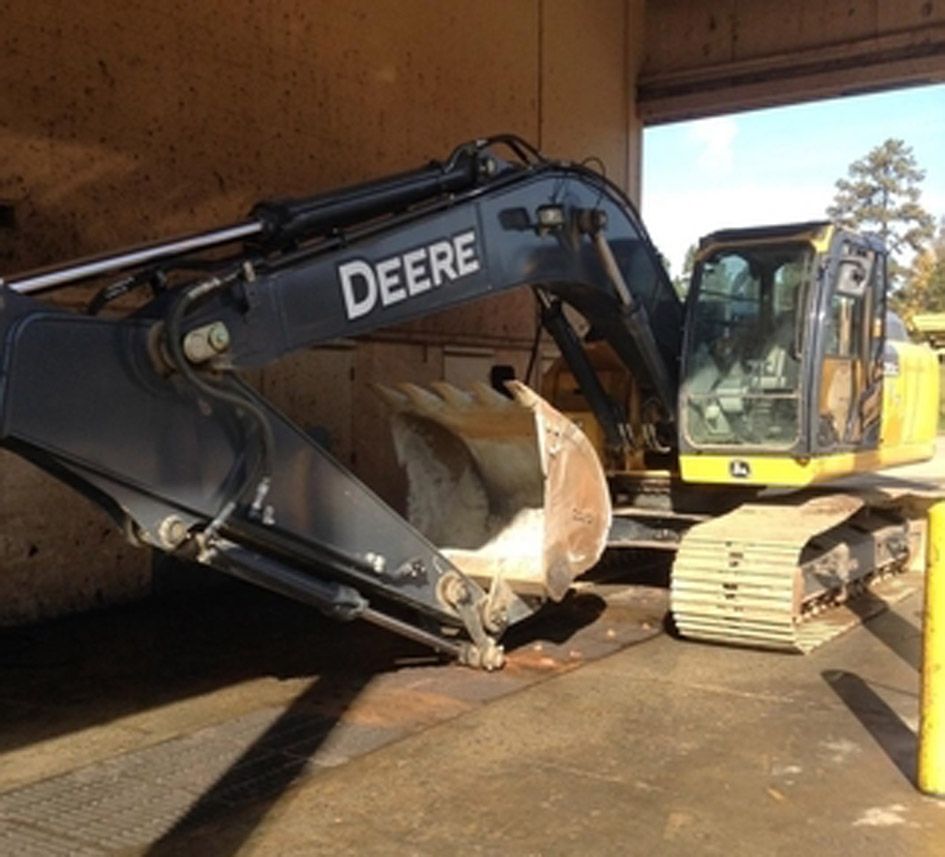 John Deere 210g Lc Excavator 4932