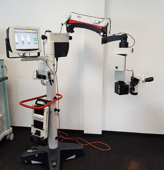 Leica M820 F19 Surgical Microscope