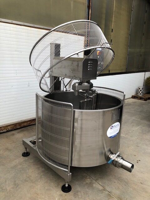 MULTI-PURPOSE  600 LT LIFT