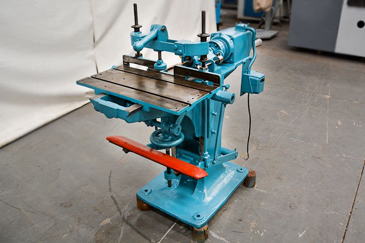 SINGLE HEAD HORIZONTAL BORING MACHINE