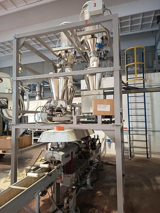 TM 40 WW Twin Screw Extruder