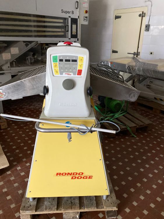 Seewer Rondo automatic dough sheeter