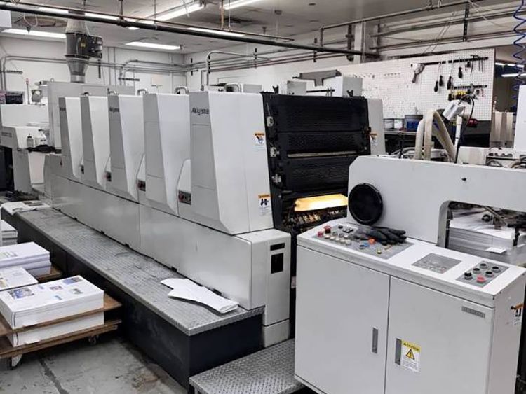 Akiyama BT 28 5 28 x 20 inch