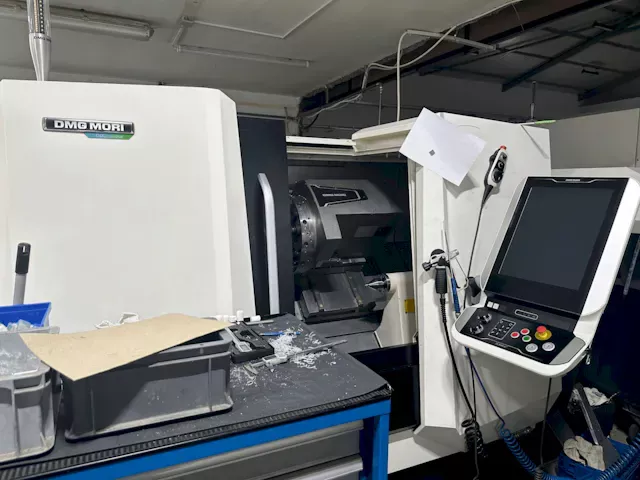 DMG Siemens     Model: 840D 5000 1/MIN MORI CLX 350 V4 3 Axis