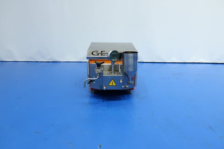 Niro-Soavi NS2002H (Twin Panda 600) Laboratory Pilot Homogenizer