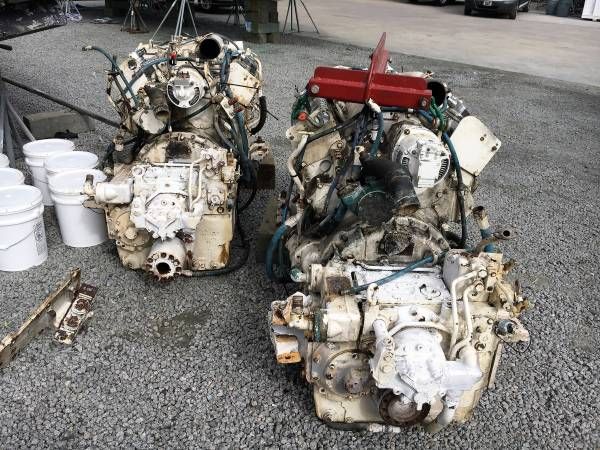 2 Detroit 8v92 Pair 8V92s w 735HP and ZF BW165 gears1.5:1