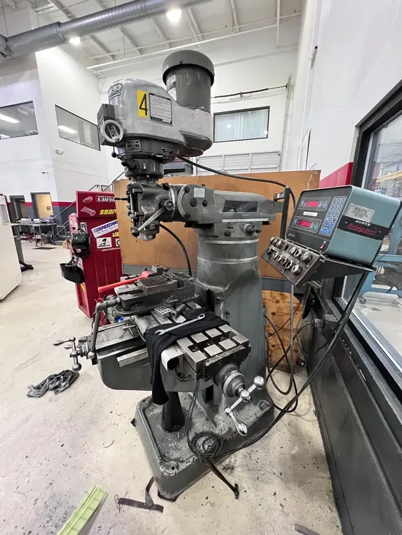 Bridgeport MODEL 2 Vertical 4,200 RPM