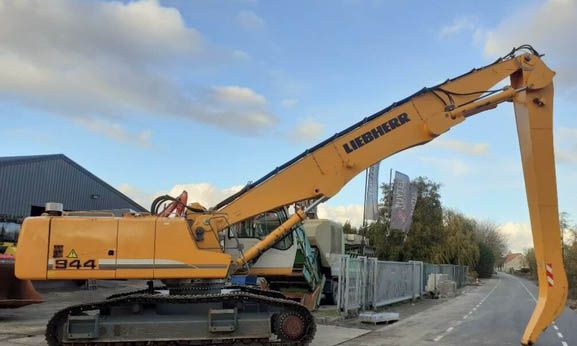 Liebherr R 944 C EW Crawler Excavator