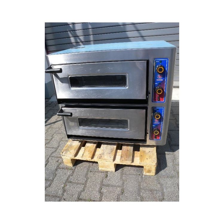 EGS pizza oven