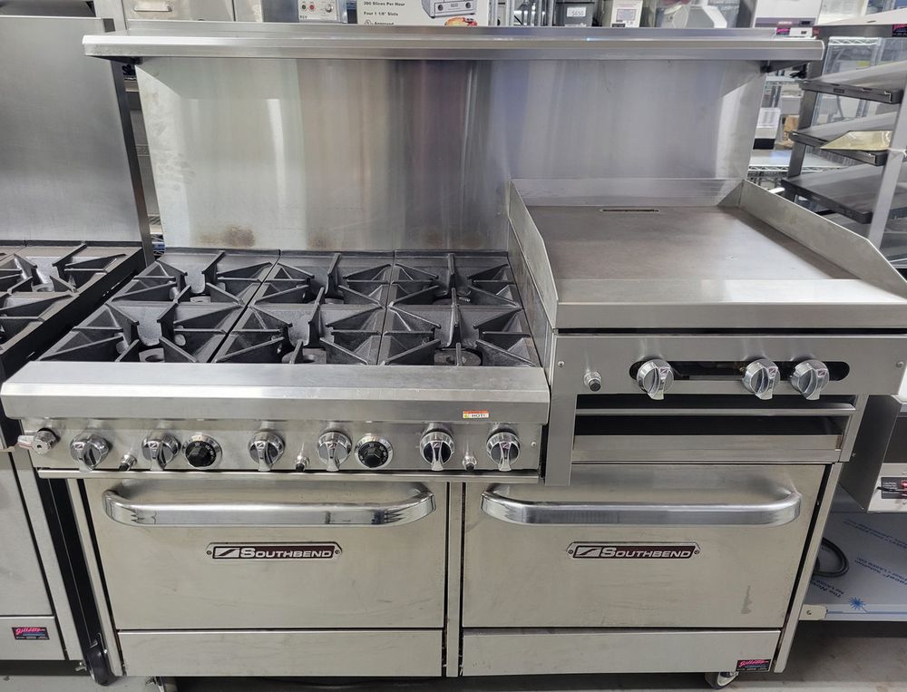 Southbend 6 BURNER DOUBLE OVEN WITH RAISED GRILL