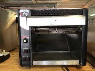 XPRS Conveyor Toaster
