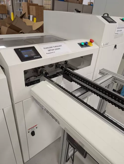 FlexLink 1-TN 90 degree Turn / Sorting - Pass through conveyor