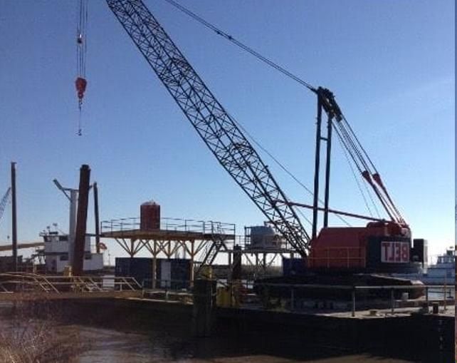 110' x52' Crane Spud Barge