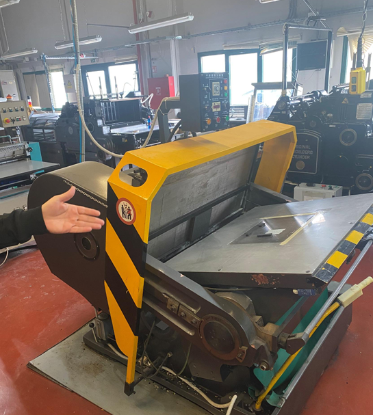 Chinese made Creasing and cutting machine