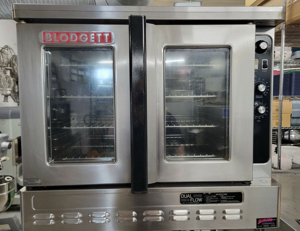 Blodgett DFG-100-3-S FULL SIZE CONVECTION OVEN - NAT