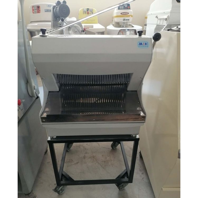 Bread Cutting Machine