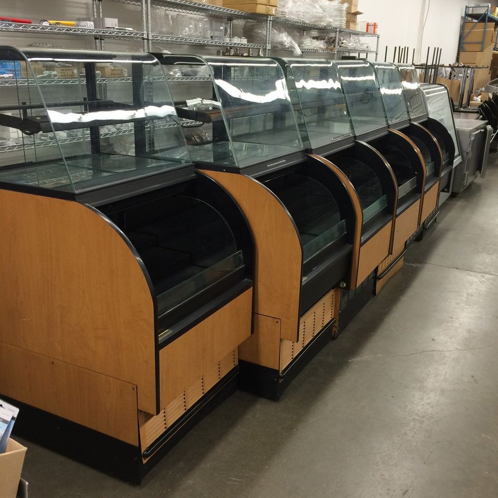 Columbus Grab and Go Merchandiser Display Cases