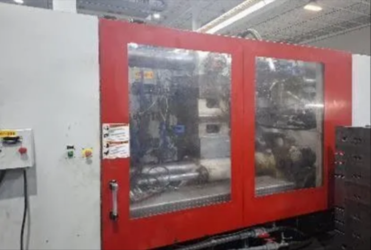 Milacron MG-1100-232 1125 T