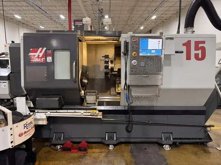 Haas HAAS CNC control 3,400 RPM ST-30  2 Axis