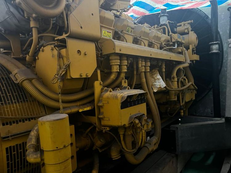 4 Caterpillar 3512B 3512B marine generators unused New