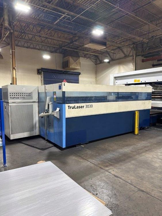 Trumpf TRULASER 3030 (L20) CO2 LASER