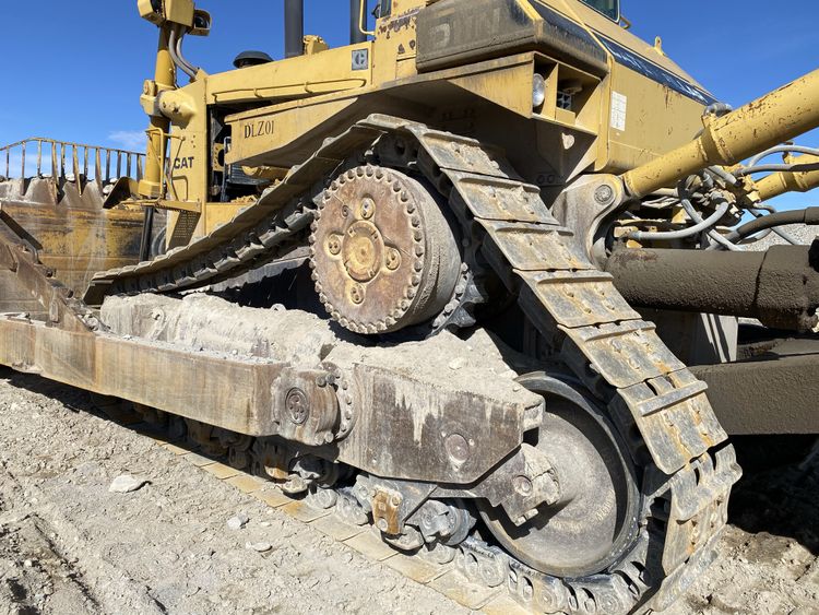 CAT D11-N Tracked bulldozers