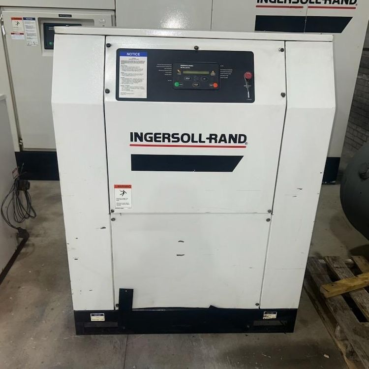 Ingersoll Rand SSR-EP30SE 122 CFM @ 125 PSI