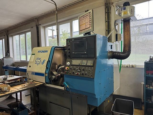 Hyundai Siemens 840 6000 rpm HIT 8 2 Axis