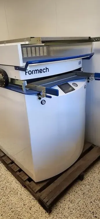 Formech 686
