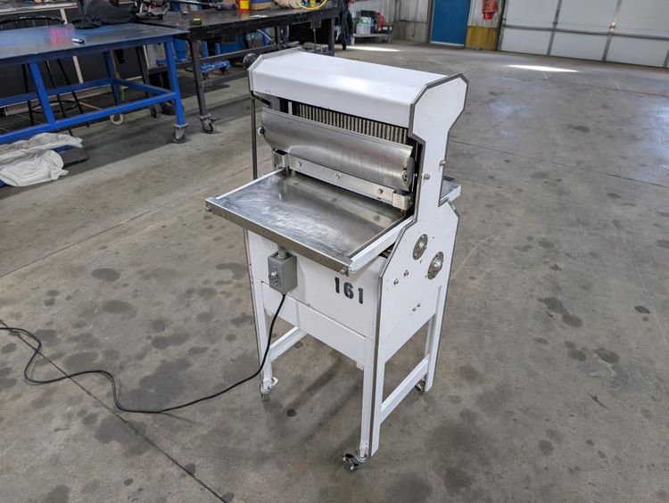 Oliver 777 Variety Bread Slicer