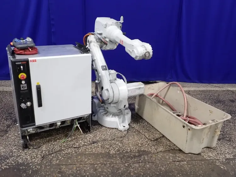 ASEA Brown Boveri (ABB) IRB 2600  6 Axis