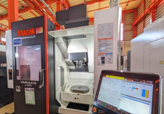 Mazak VARIAXIS J-500 5 Axis