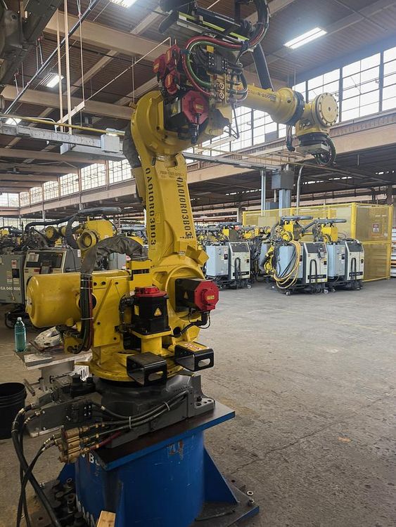 Fanuc R-2000iB/210F 6 Axis 210 kg