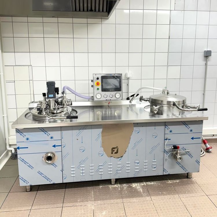 Food Processing Machine (Cooking Tank + Autoclave)