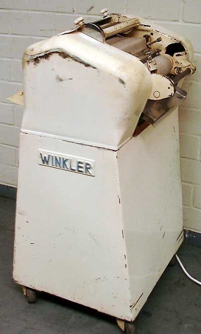 Winkler Solo 285, Crescent Roll Machine